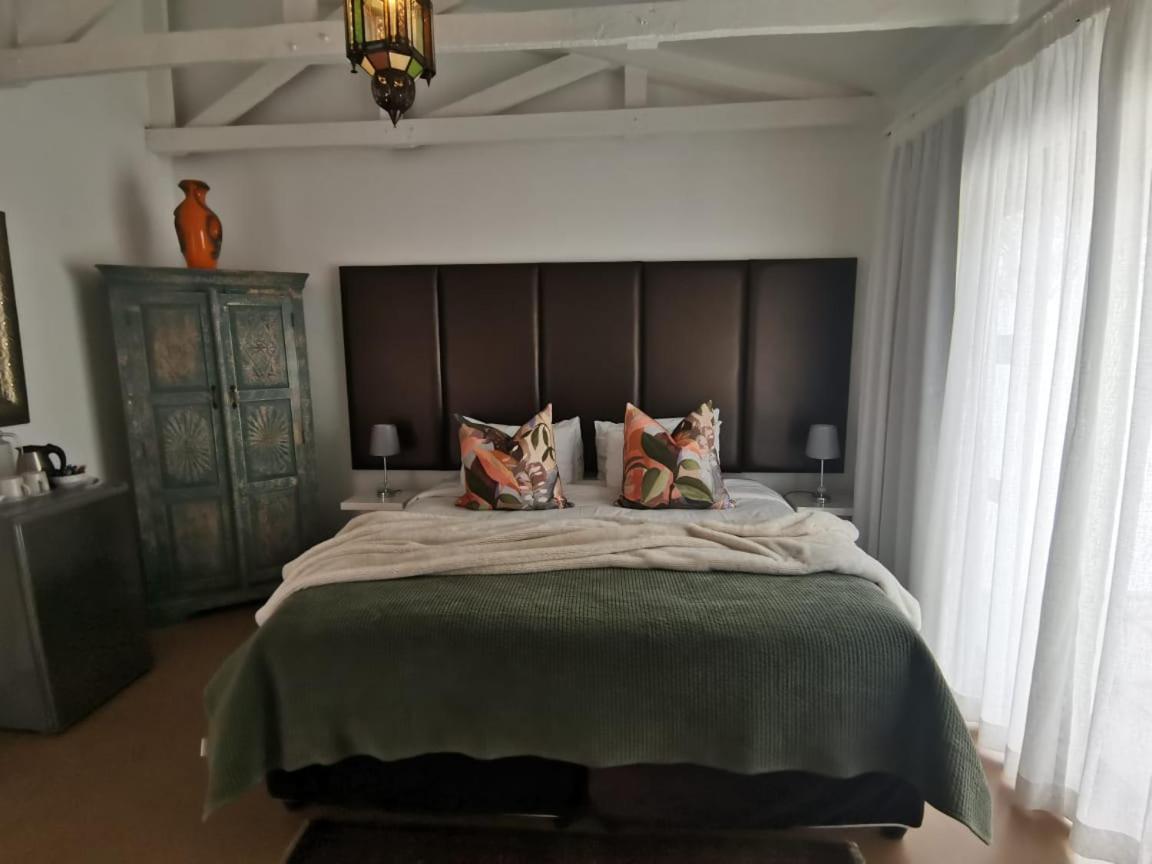 The Rez Guesthouse Walvis Bay Exterior foto